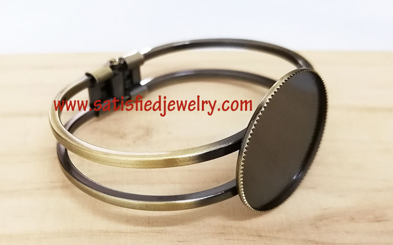 BANGLE0028 - 2.jpg