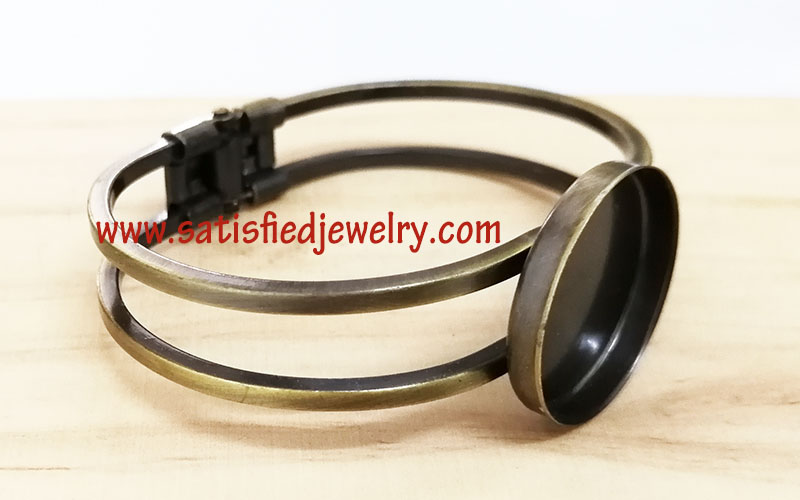 BANGLE0024 - 2.jpg