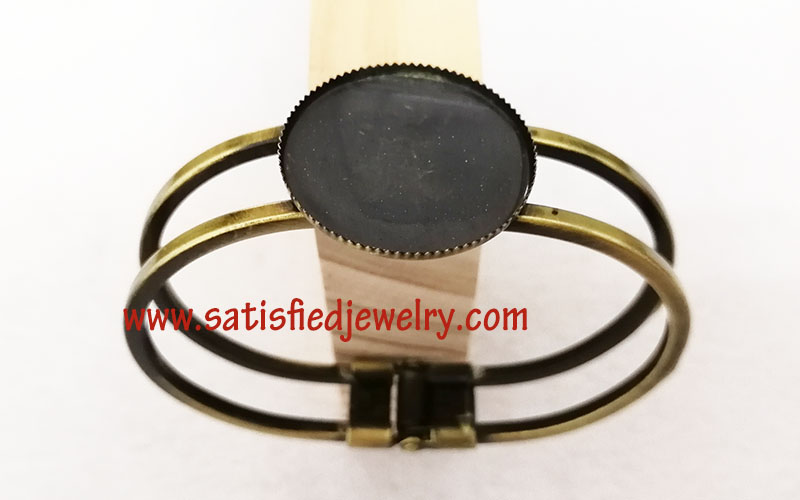 BANGLE0022 - 5.jpg