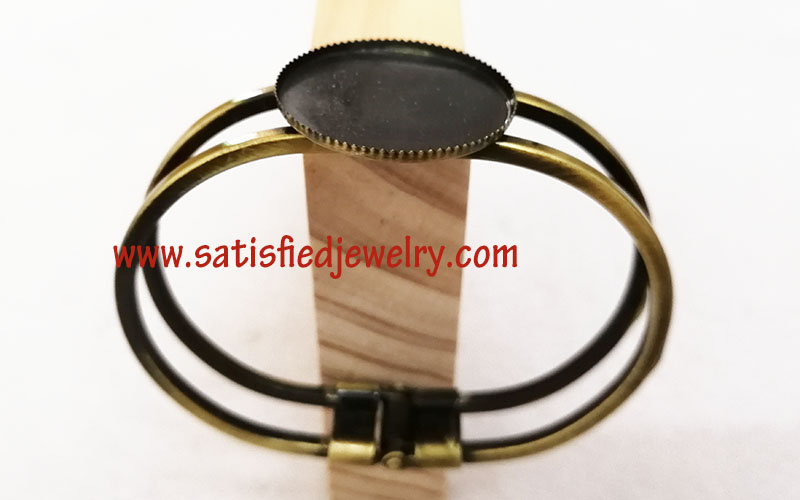 BANGLE0022 - 6.jpg