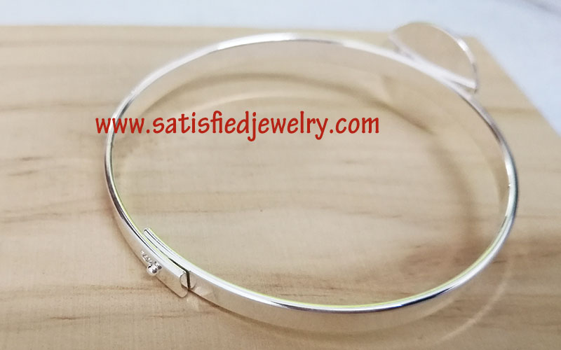 BANGLE0020 - 4.jpg