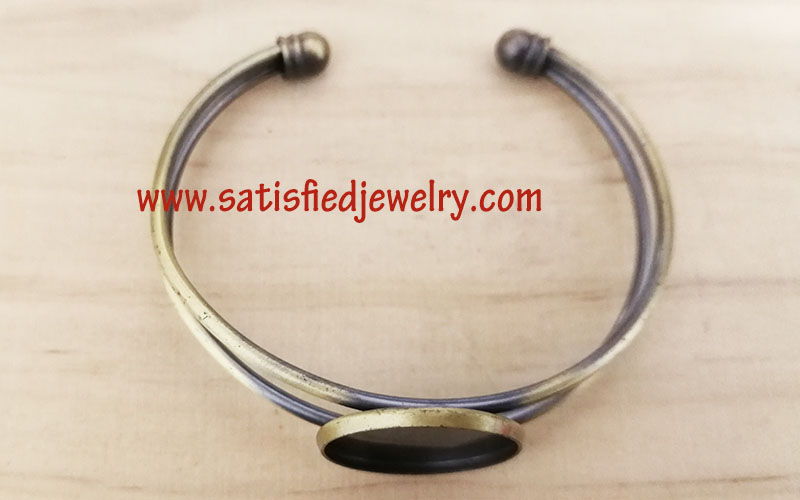 BANGLE0011 - 4.jpg
