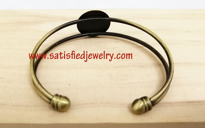 BANGLE0009 - 3.jpg