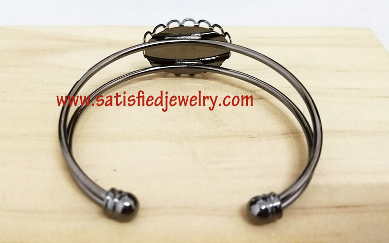 BANGLE0008 - 3.jpg