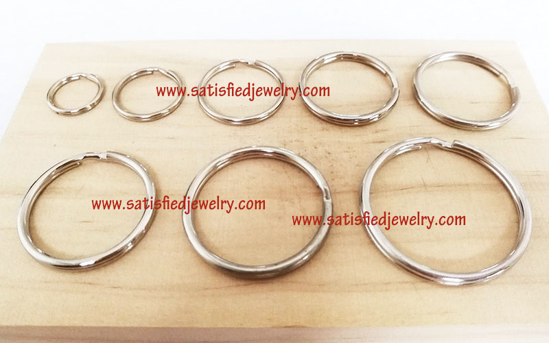 Keyrings0006 - 1.jpg