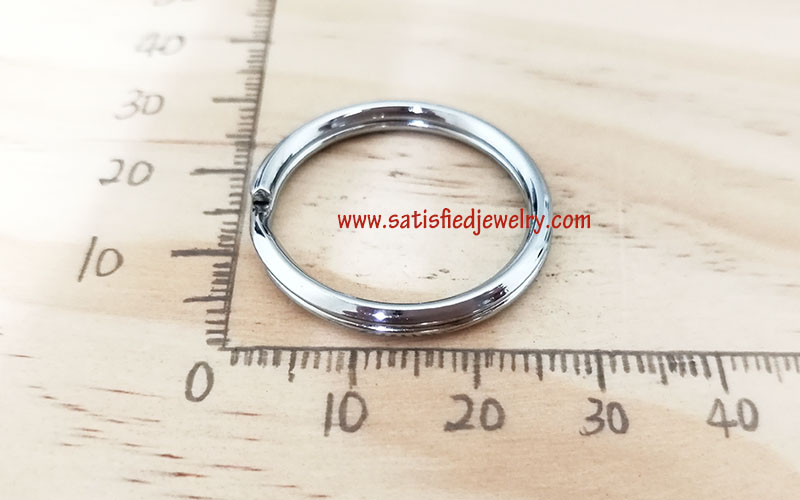 Keyrings0010 - 6.jpg