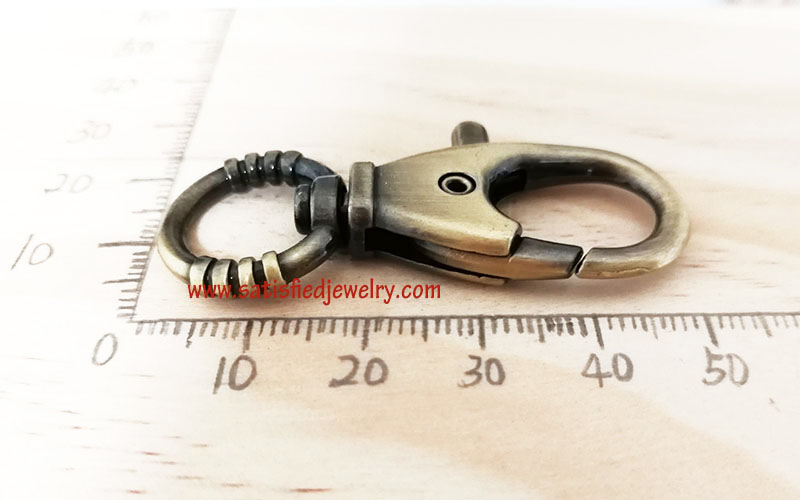 Keyrings0011 - 1.jpg