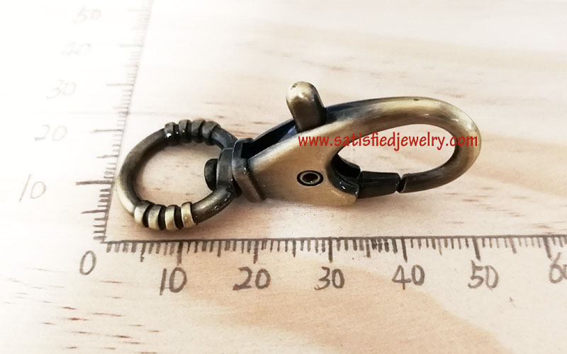 Keyrings0011 - 2.jpg