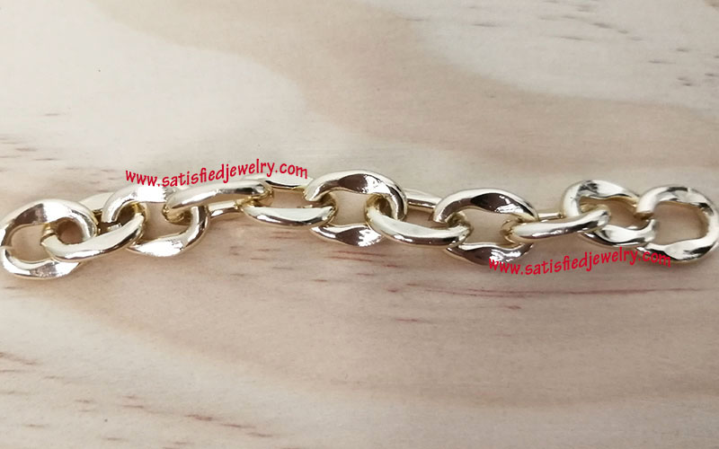 CHAIN0079.jpg