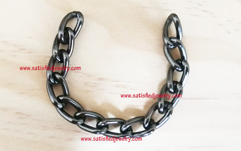 CHAIN0023 - 1.jpg