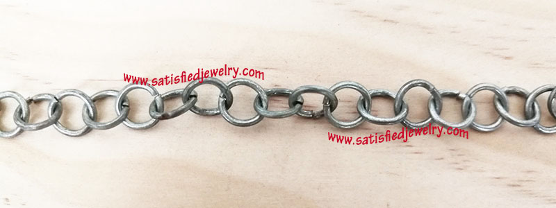 CHAIN0100 - 1.jpg