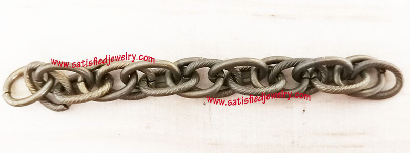 CHAIN0346 - 1.jpg