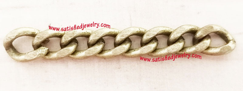 CHAIN0237.jpg CHAIN0237.jpg