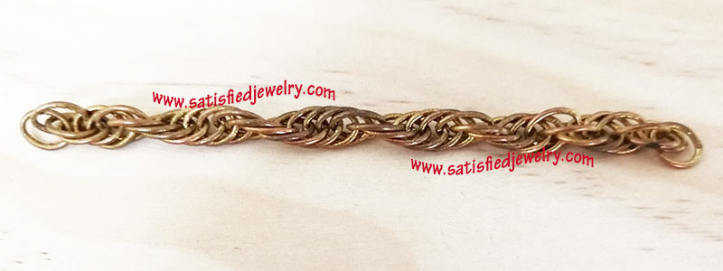 CHAIN0193.jpg CHAIN0193.jpg