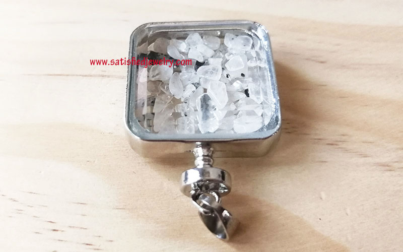 STFSTONE0109 - 2.jpg STFSTONE0109 - 2.jpg