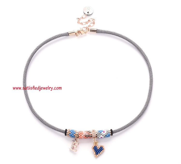 SEEDBEAD0031.jpg SEEDBEAD0031.jpg