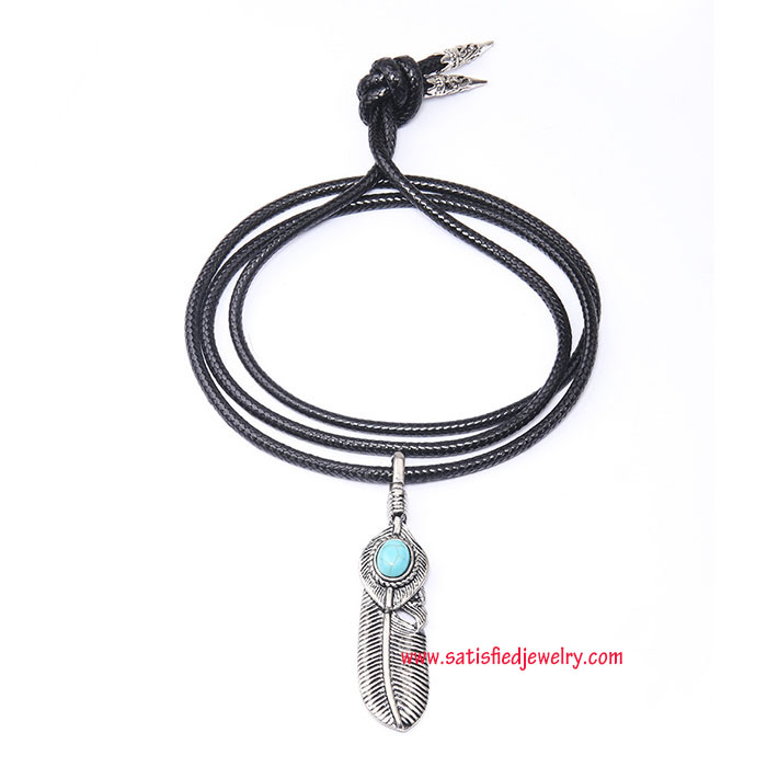 NECKLACE0006 - 3.jpg