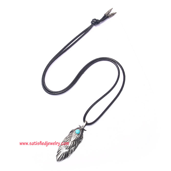 NECKLACE0008 - 2.jpg