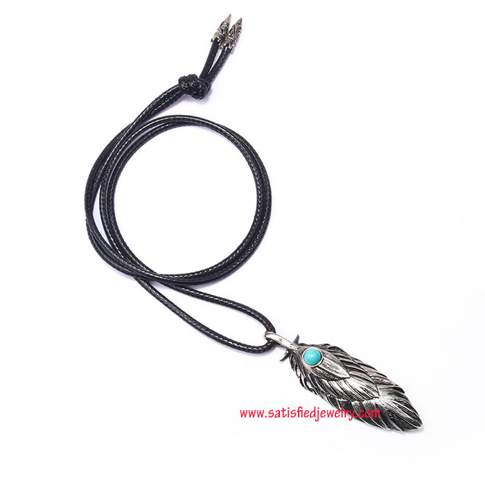 NECKLACE0008 - 4.jpg