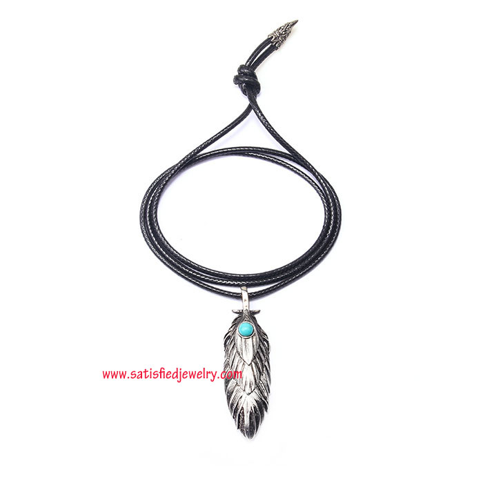 NECKLACE0008 - 3.jpg