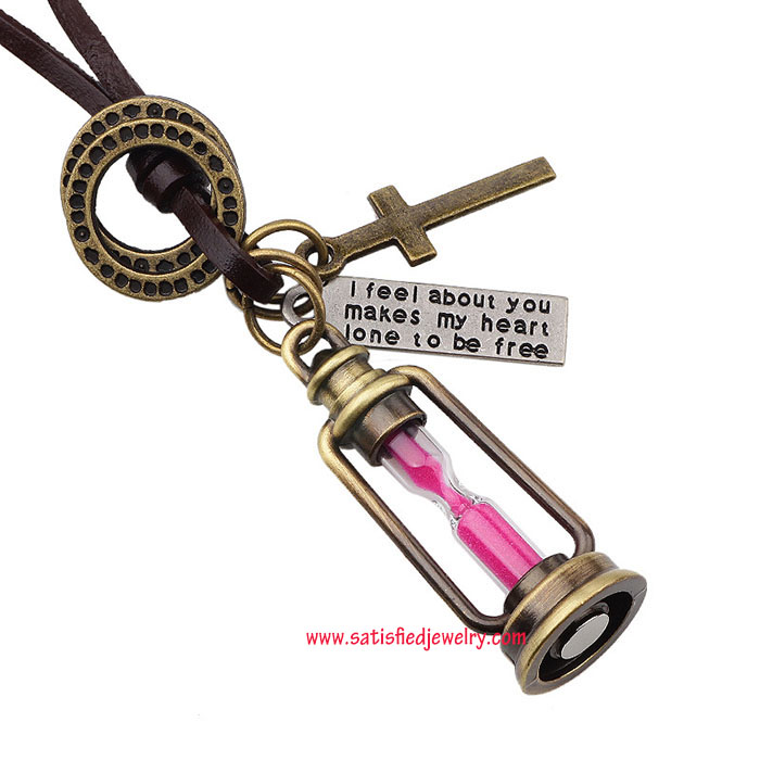 NECKLACE0032 - 4.jpg