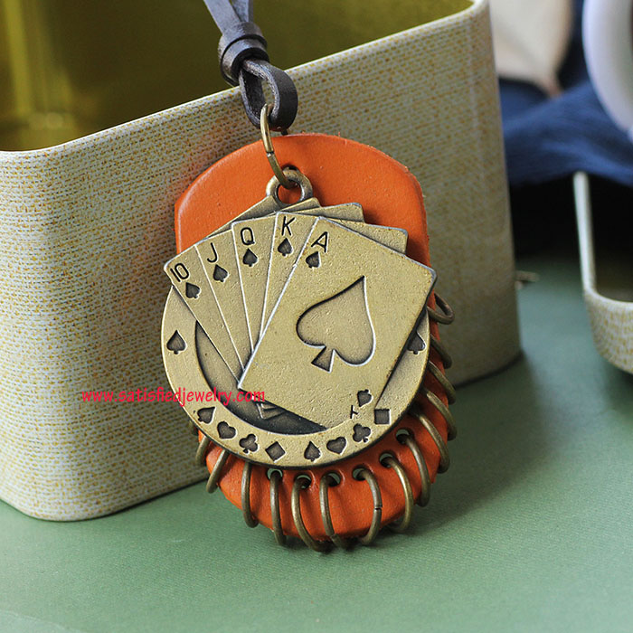 NECKLACE0038 - 2.jpg