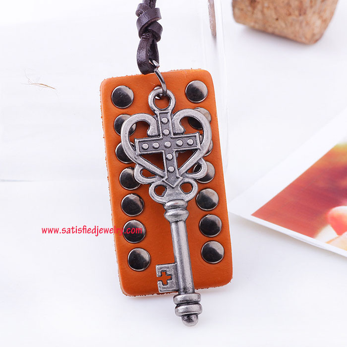 NECKLACE0060 - 1.jpg