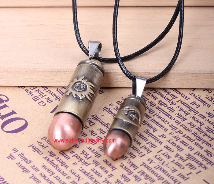 NECKLACE0139 - 2.jpg