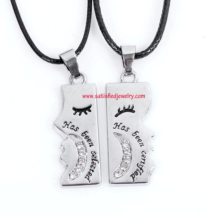 NECKLACE0149 - 2.jpg