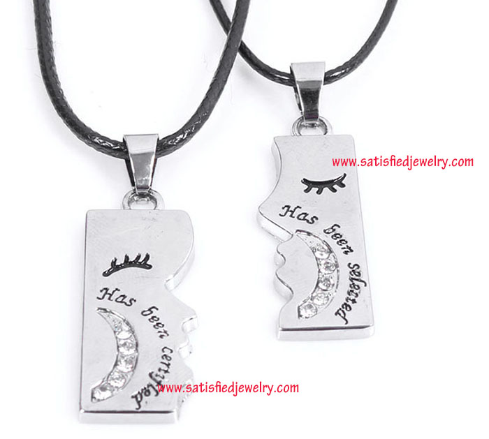 NECKLACE0149 - 1.jpg