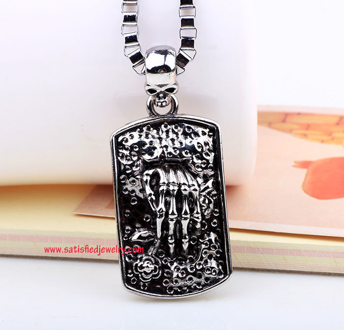 NECKLACE0090 - 2.jpg