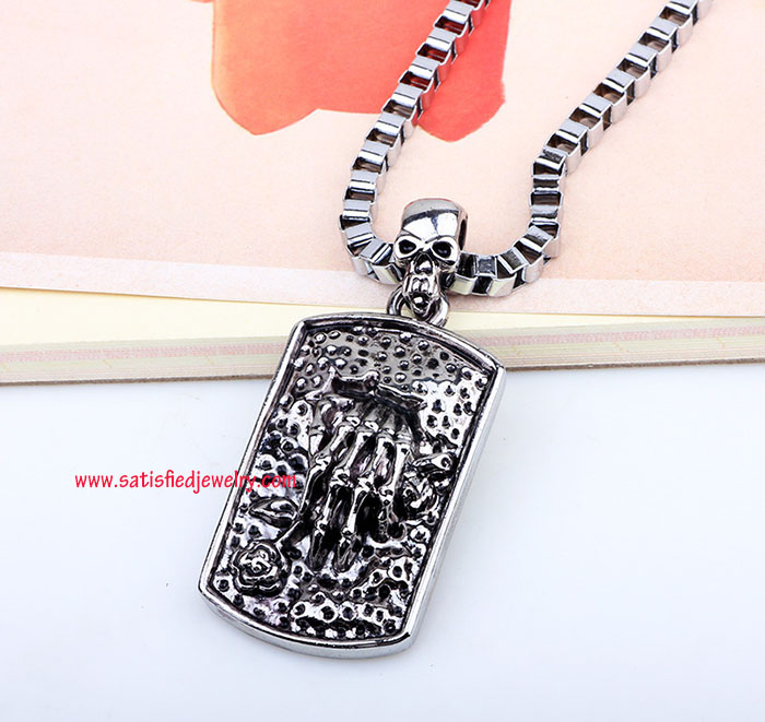 NECKLACE0090 - 3.jpg