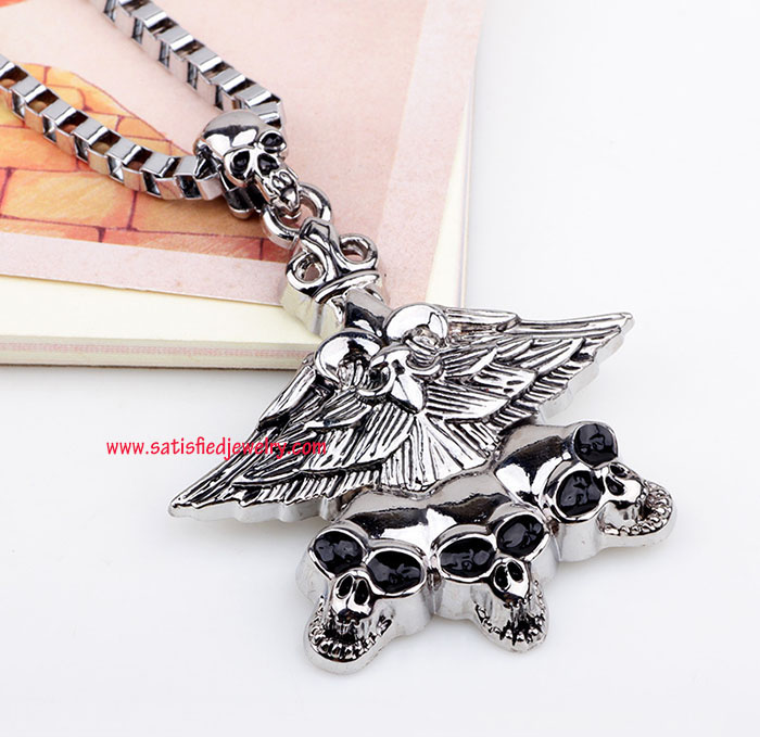 NECKLACE0094 - 1.jpg