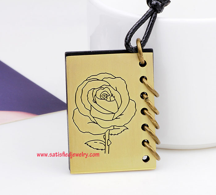 NECKLACE0151 - 3.jpg