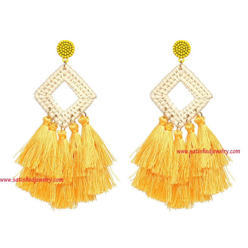 TASSEL0052 - 4.jpg