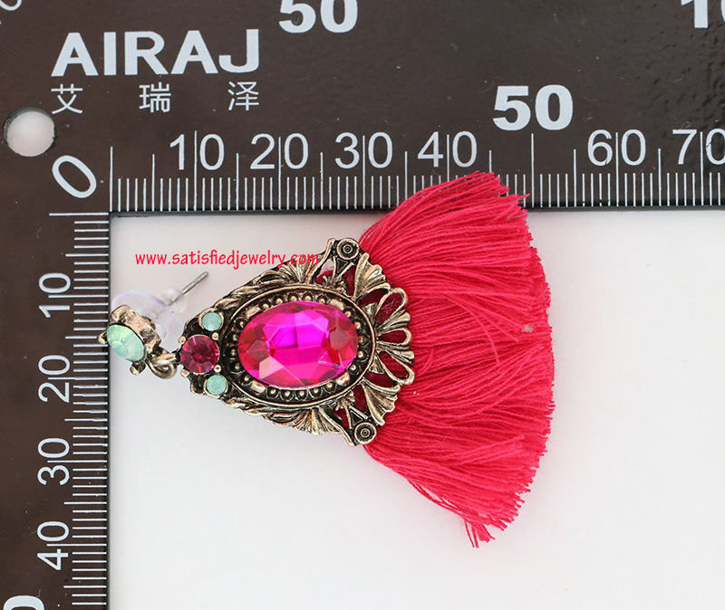 TASSEL0076 - 1.jpg