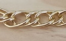 www.satisfiedjewelry.com - 14.5x8.6x1.5mm Aluminium chains - CHAIN0039