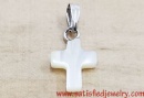 9x11mm Shell Cross Pendants - BSHELL0168